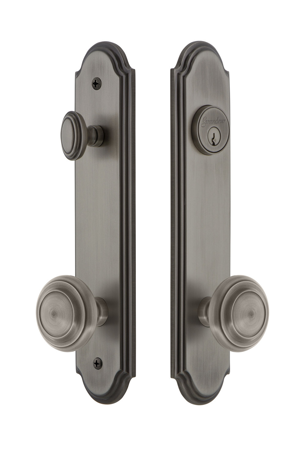 Grandeur Windsor Plate with Hyde Park Knob 2.375 Passage Satin Nickel