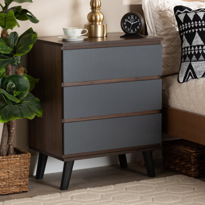 Fleeton 3 Drawer 23.6" W Dresser