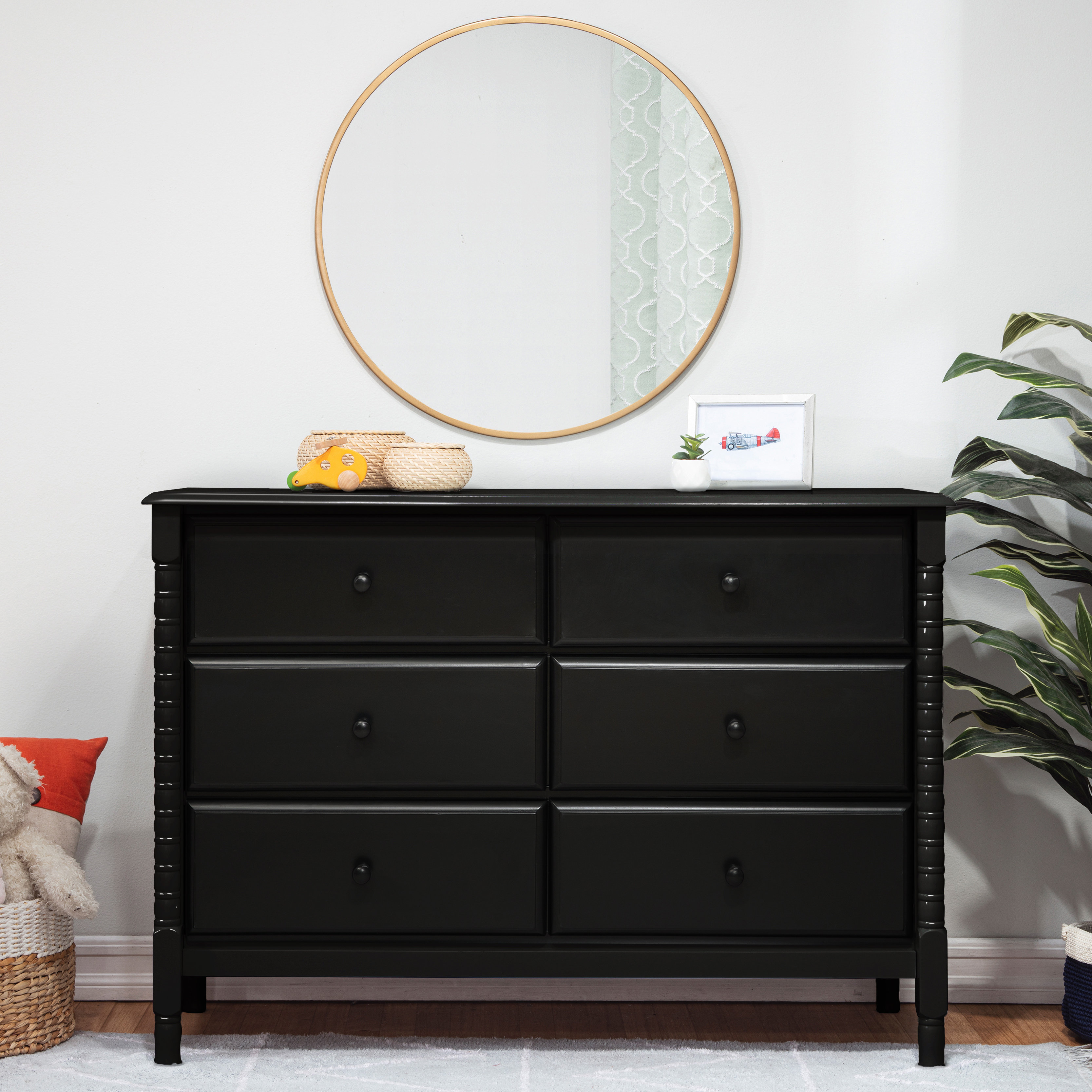 jenny lind dresser