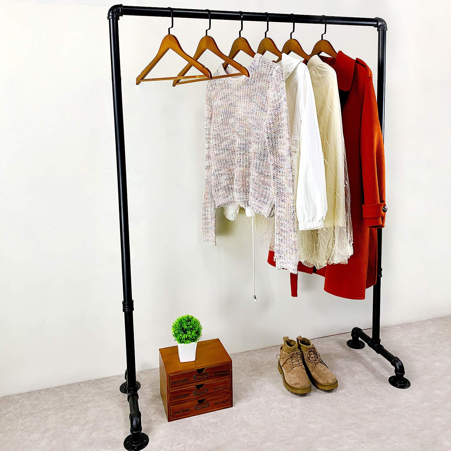 Gardenix Decor 43.3'' Clothes Rack | Wayfair