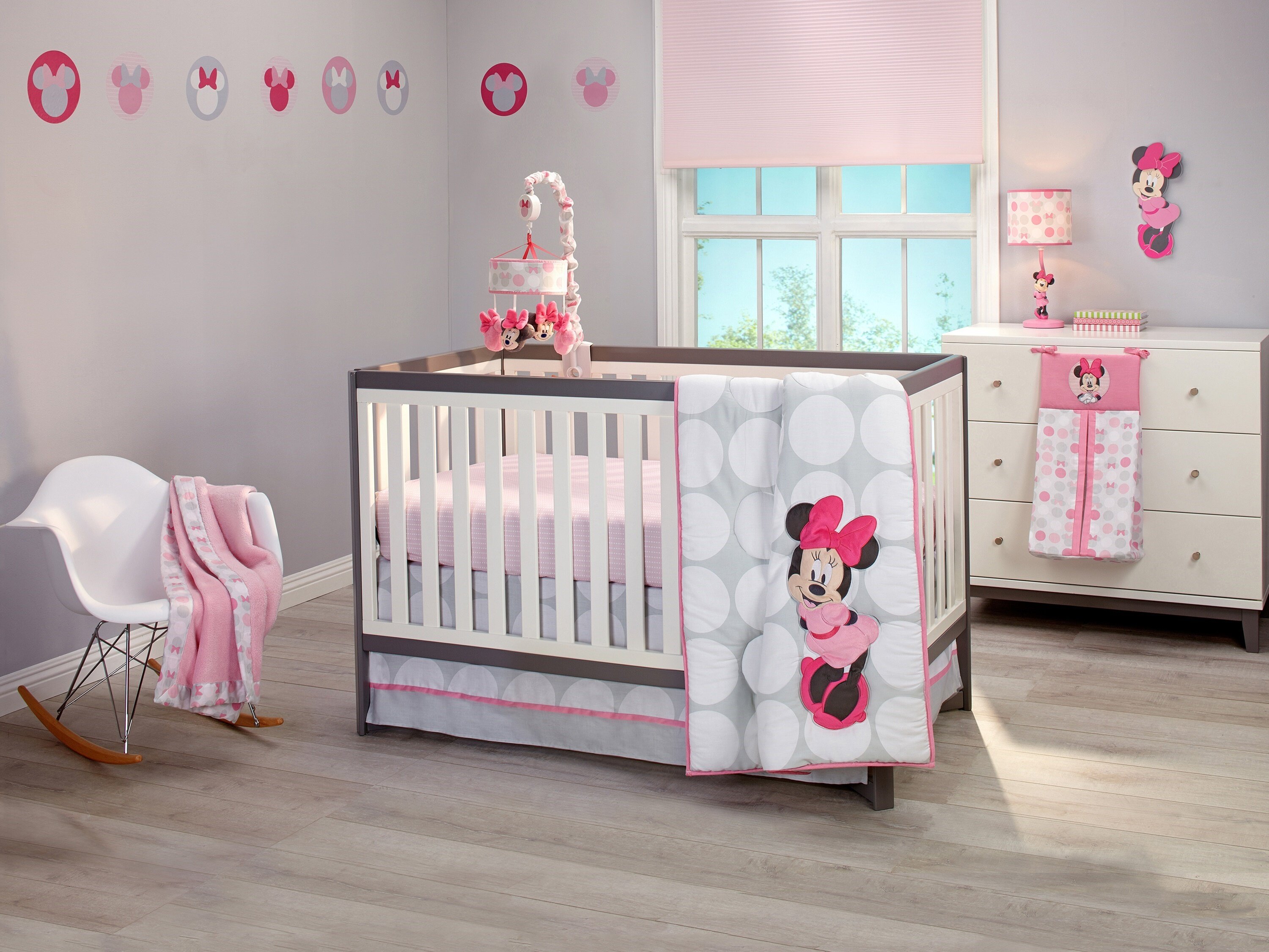 minnie mouse crib sheet