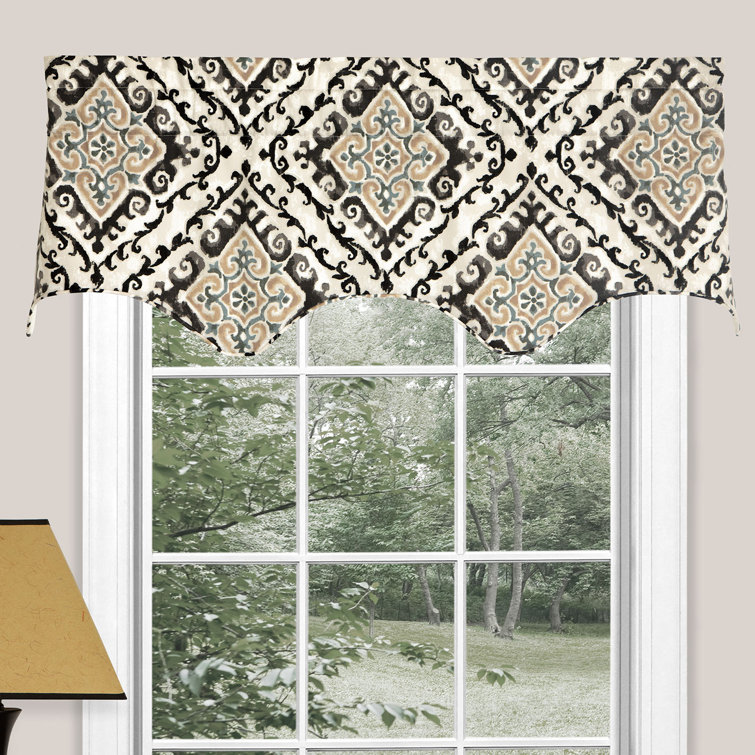 Bangla Damask Cotton Scalloped 52'' Window Valance in Gray/Cream/Black