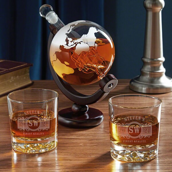 Etched World Decanter whiskey Globe The Wine Savant Whiskey Gift Set Globe Decanter with Antique Airplane HOME BAR DECOR Alcohol Related Gift Whiskey Stones and 4 World Map Glasses Pilot Gift 
