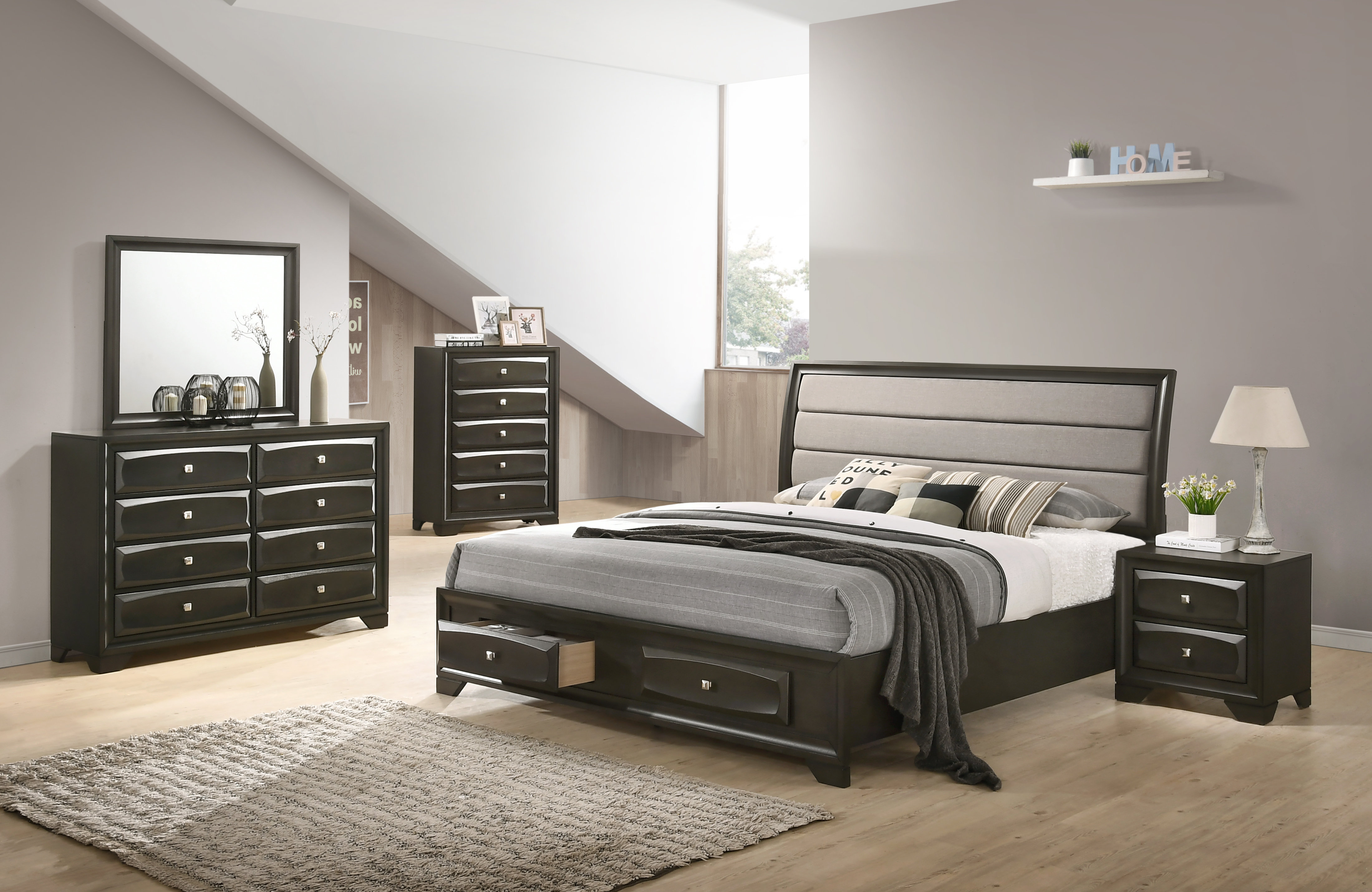 Gauch Platform 5 Piece Bedroom Set