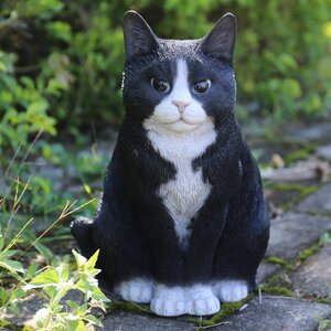 Sitting Cat Figurine