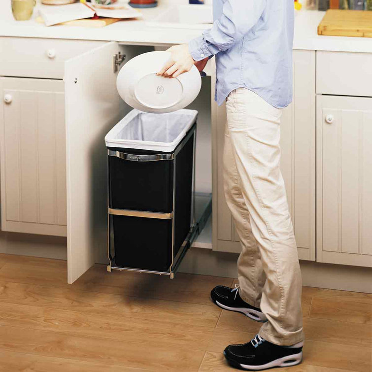 30 Liter / 8 Gallon Under Counter Kitchen Cabinet Pull-Out Trash Can