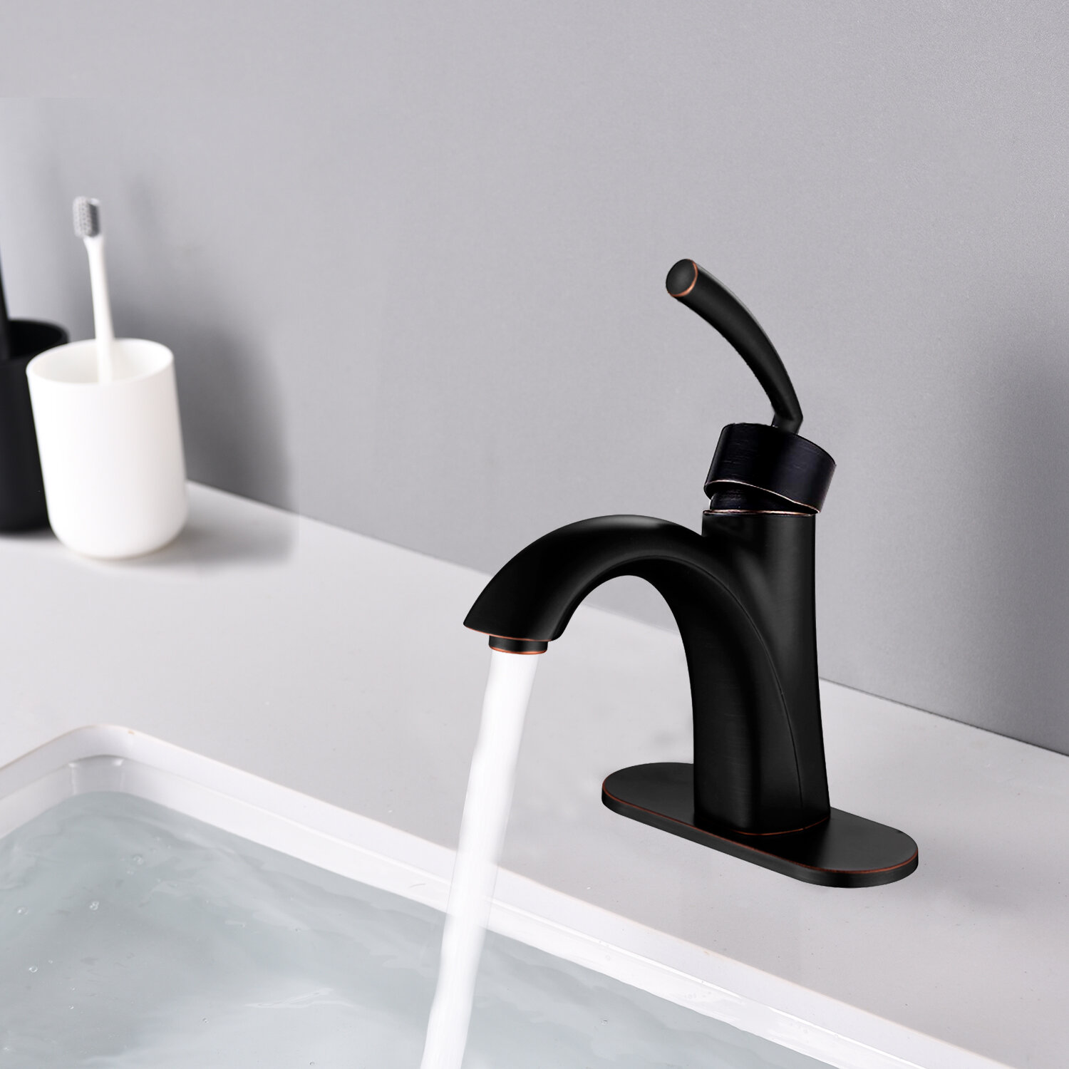Renist Single Hole Bathroom Faucet With Drain Assembly And Deck