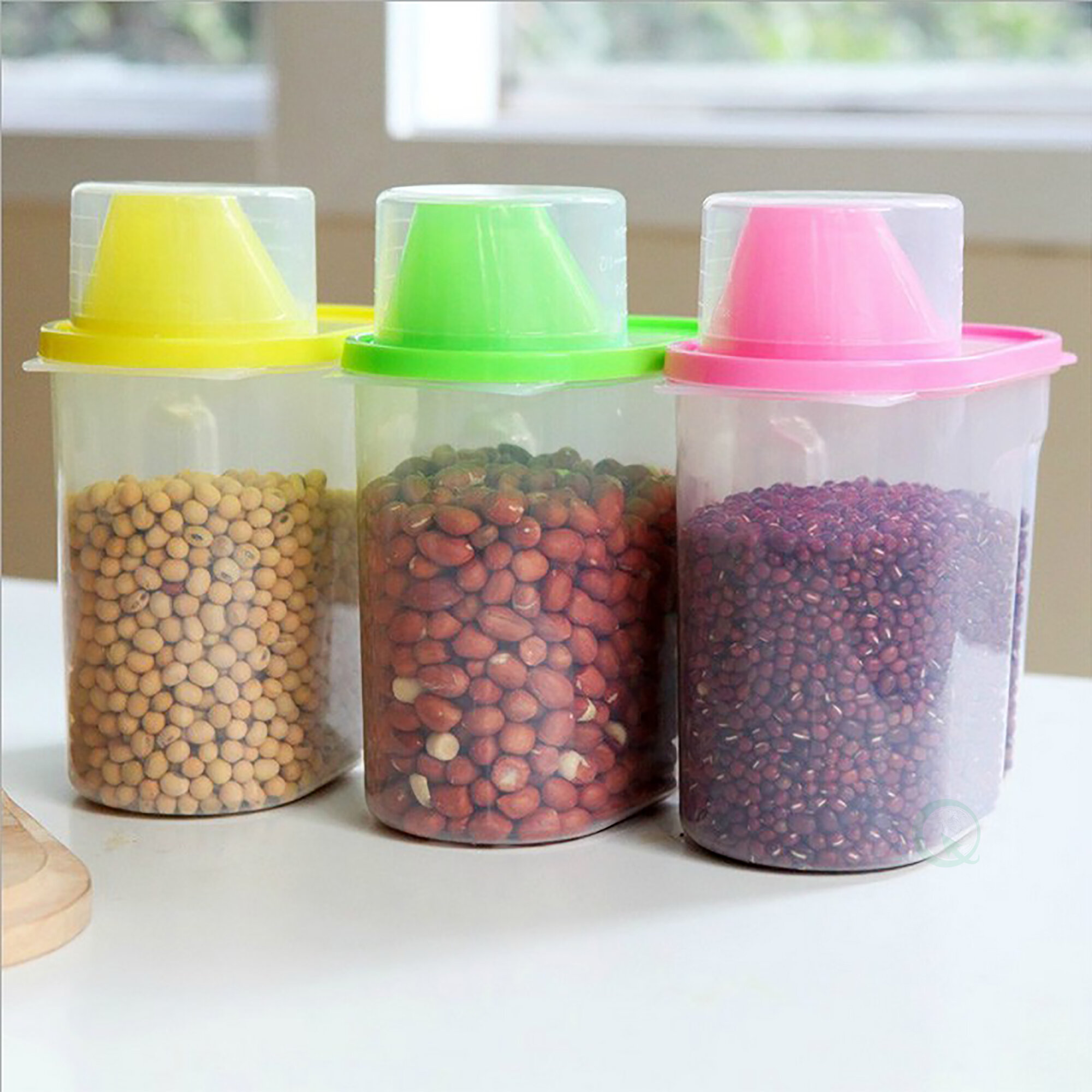 Basicwise Small Plastic Kitchen Saver 3 Container Food Storage Set