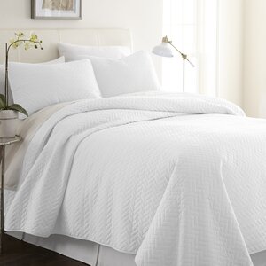 Bergen Coverlet Set