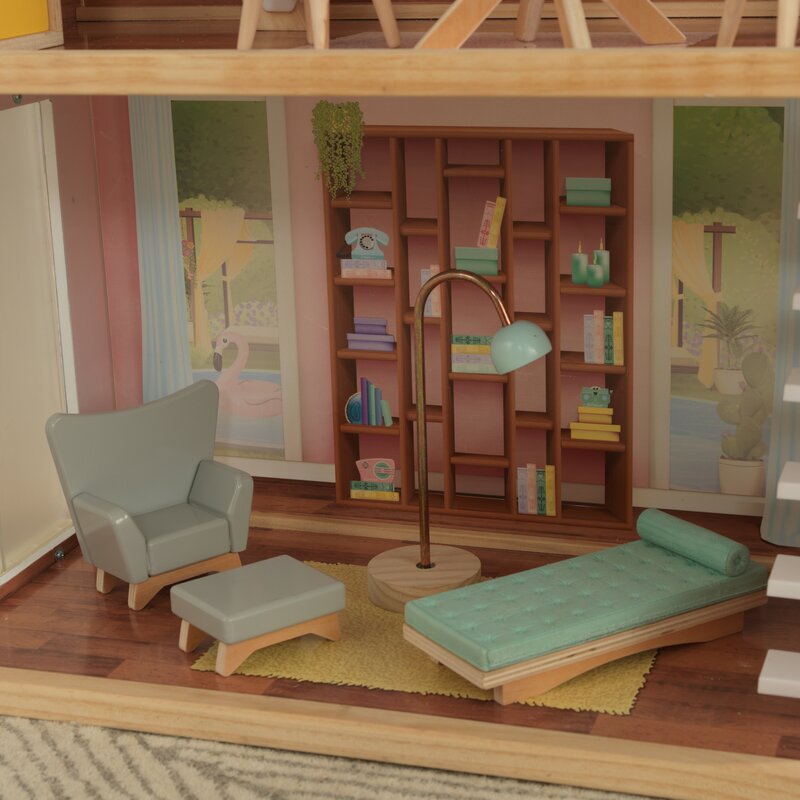 zoey doll house