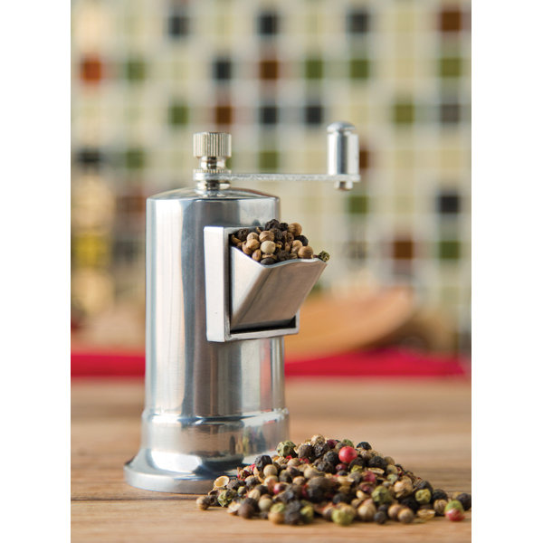 grinder pepper mill