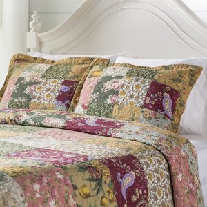 St. John Reversible Quilt Set