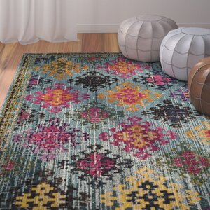 Chana Green/Pink Area Rug