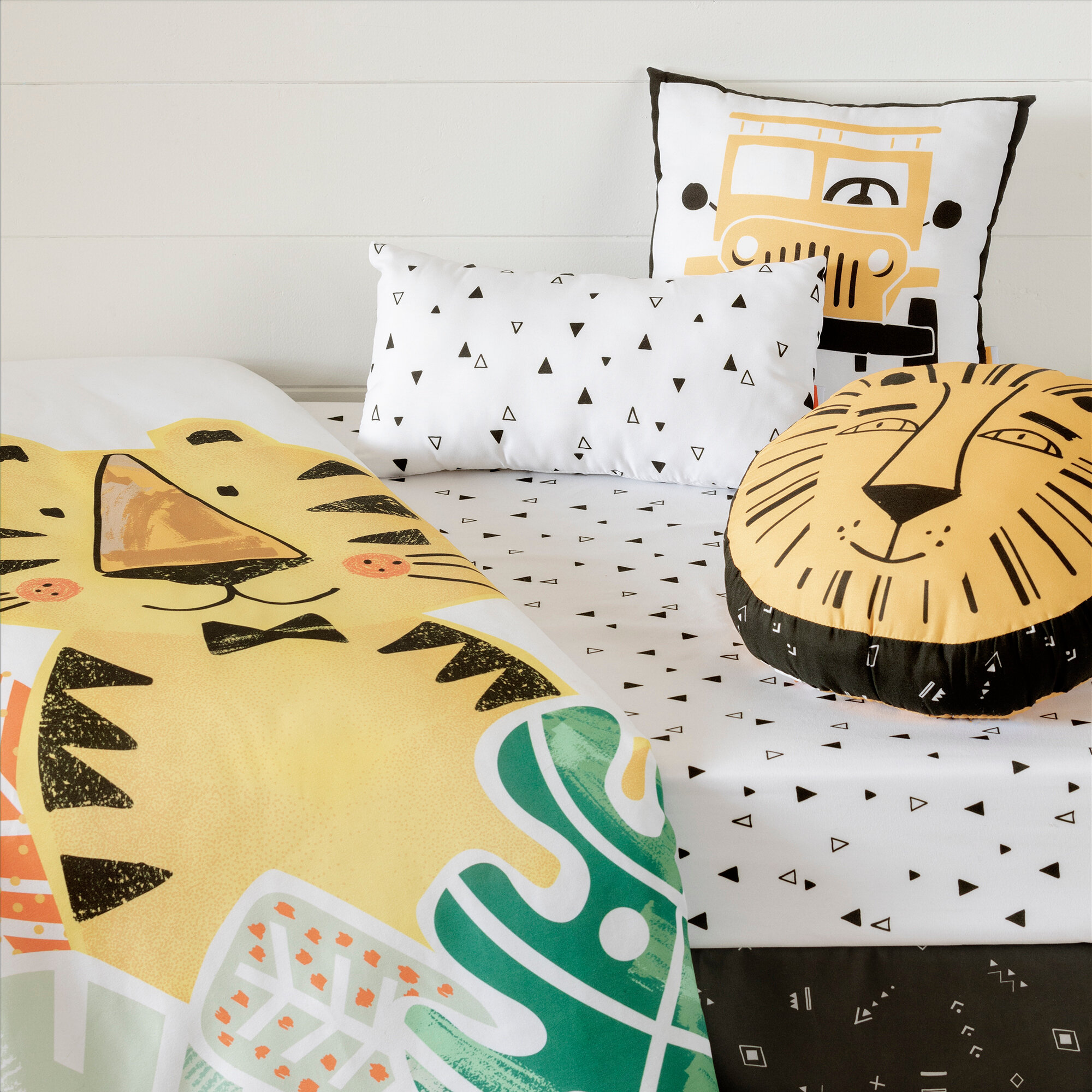 South Shore Dreamit Baby Tiger 6 Piece Crib Bedding Set Wayfair