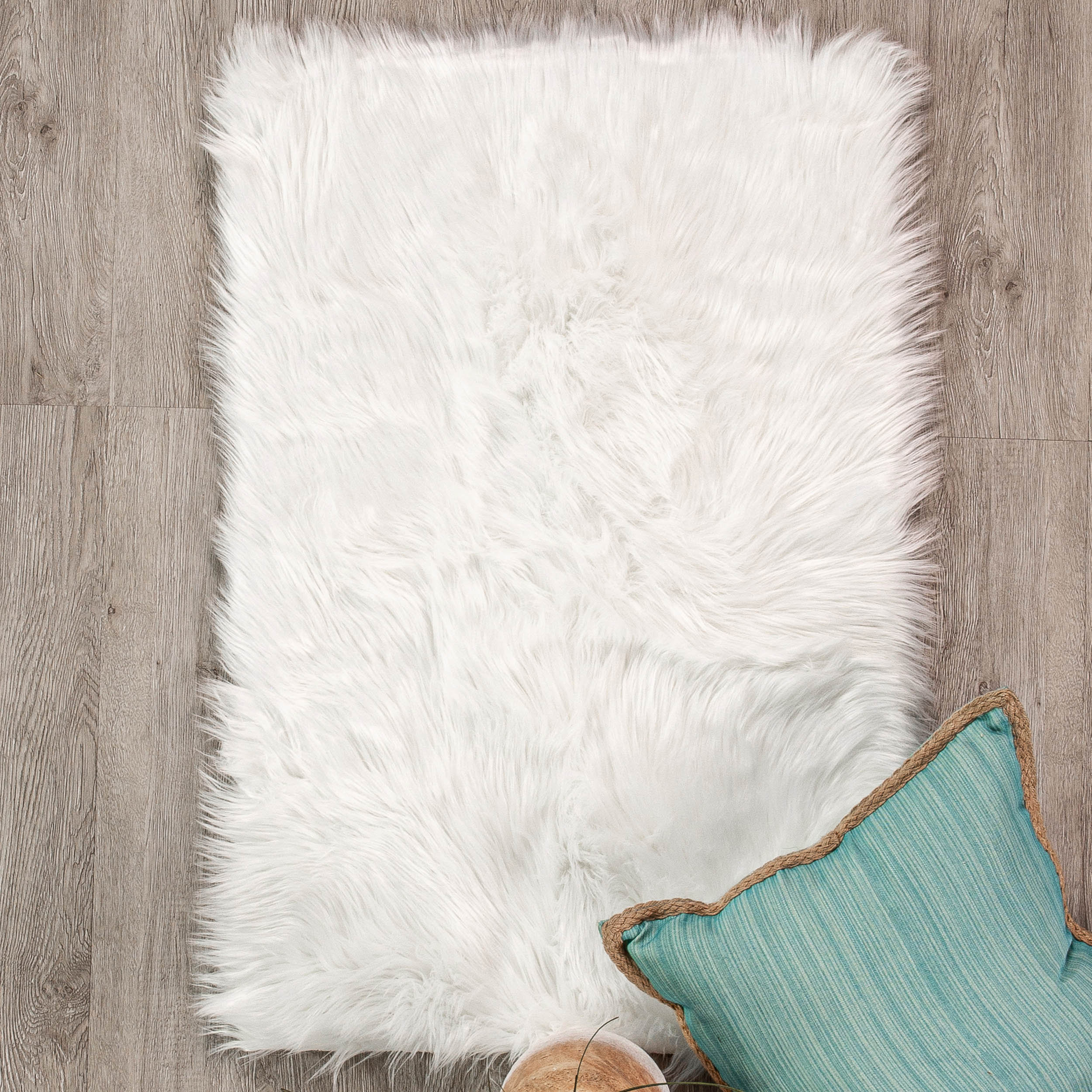 Range of sizes Genuine Sheepskin Real Thick Black Shaggy Sheepskin Rug