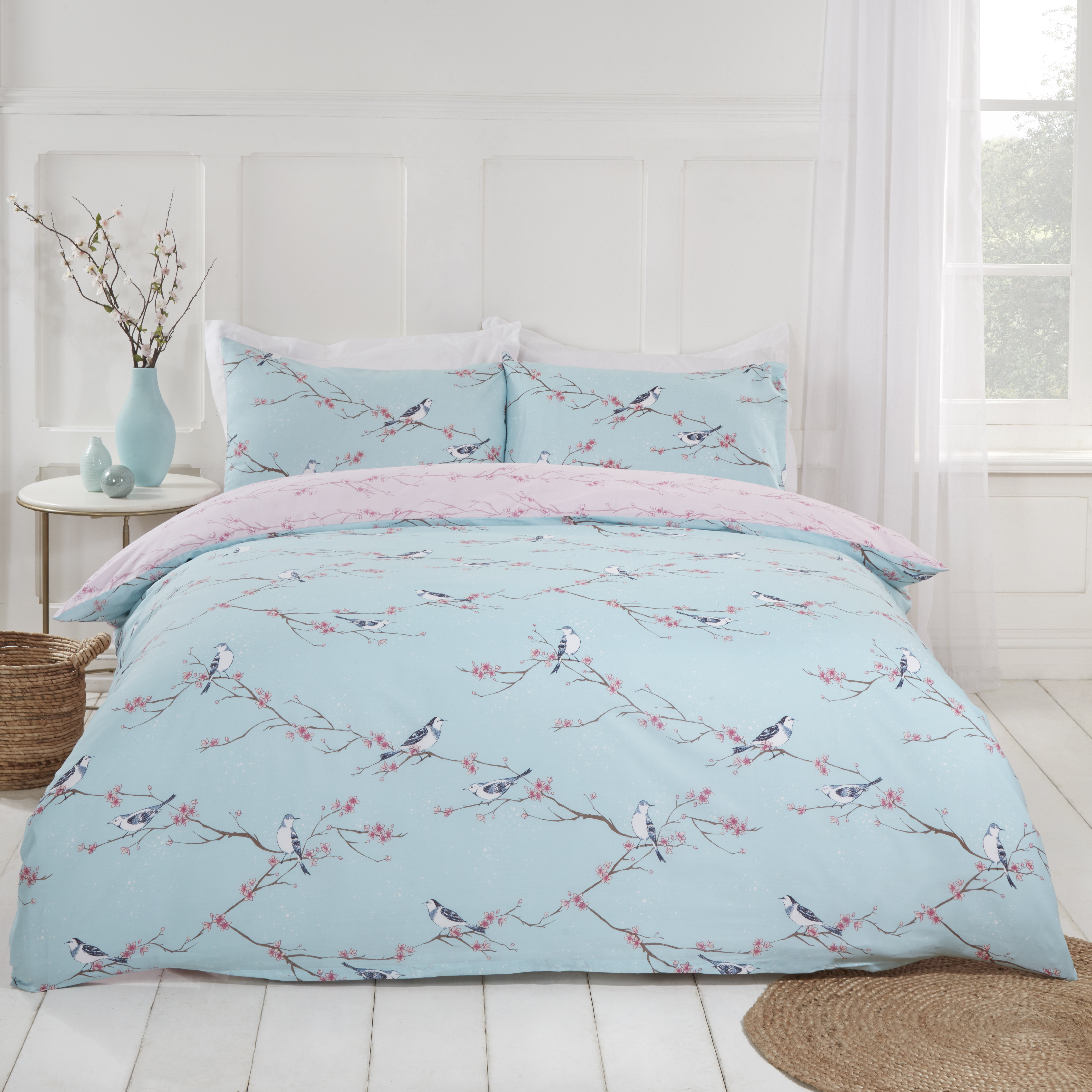 Andrea Duvet//Quilt Cover Sets /& Matching Pillow Cases Stripes Striped UK Size