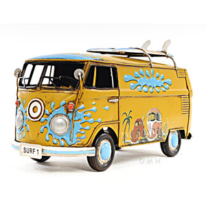 Decorative 1967 Volkswagen 1:18 Deluxe Bus