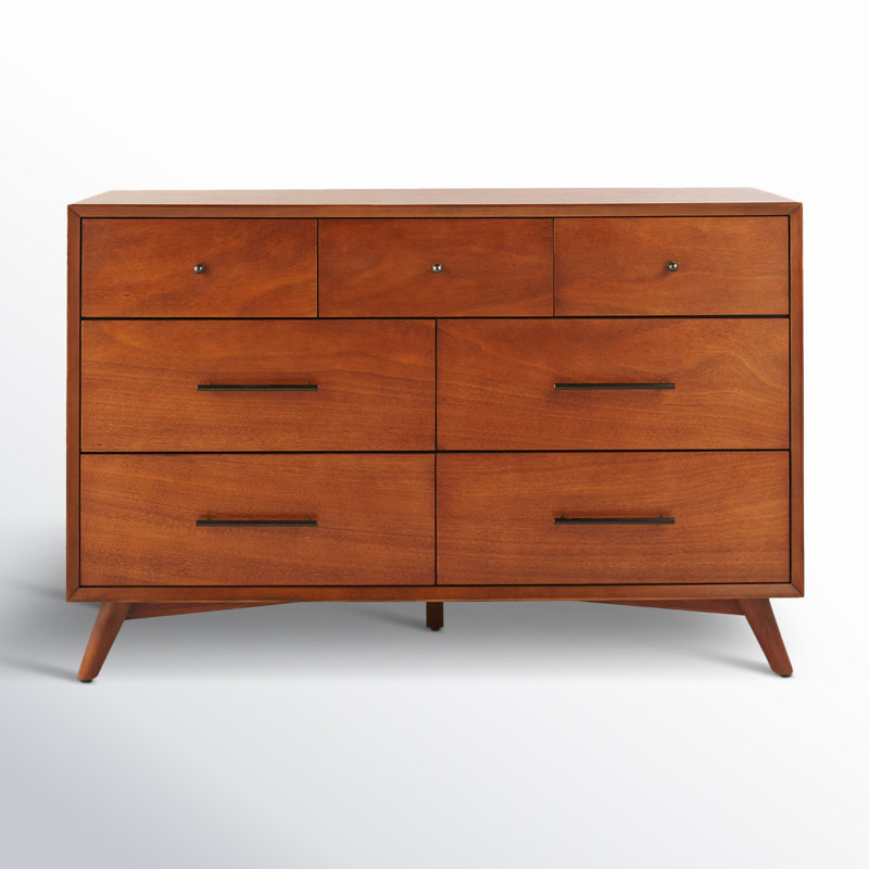 Williams 7-Drawer Dresser Color (Frame/Drawer): Chestnut