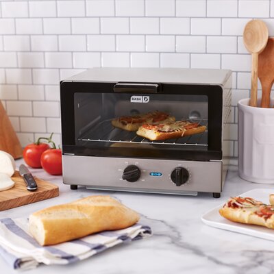 DASH 4 Slice Toaster Oven  Color: Graphite