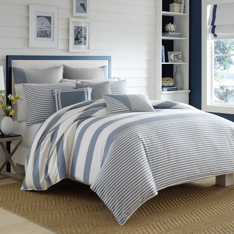 blue and white comforter sets queen