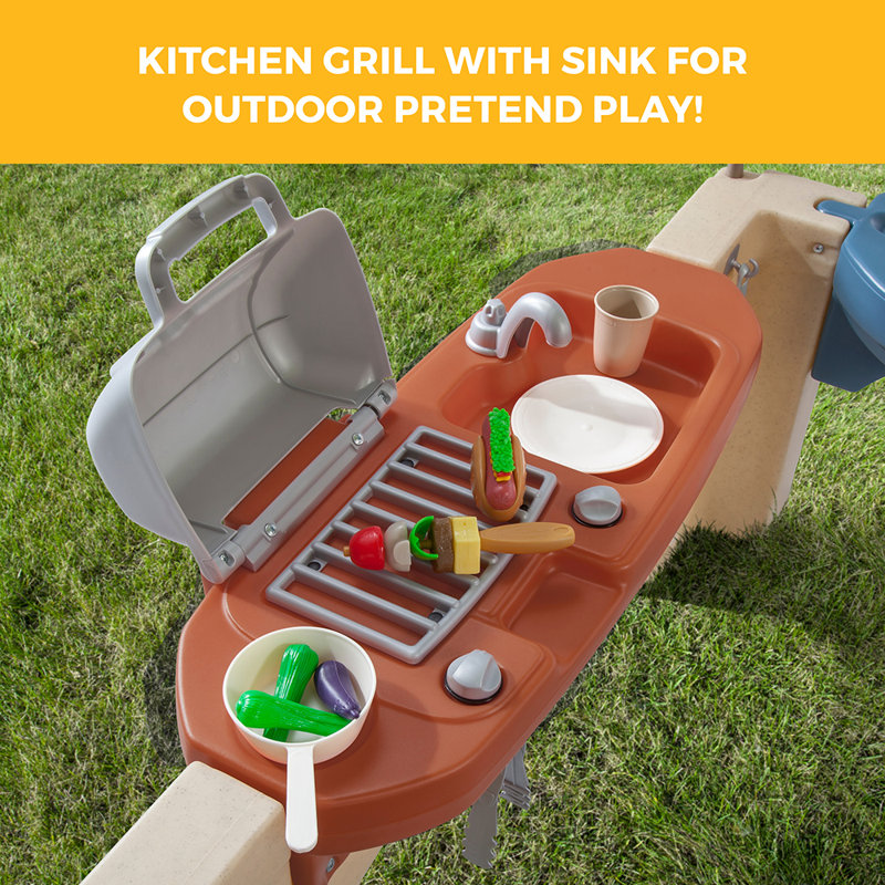 step 2 patio playhouse