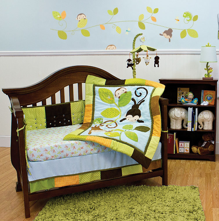 bedding for swinging crib