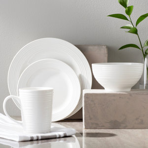Colleen 16 Piece Dinnerware Set, Service for 4