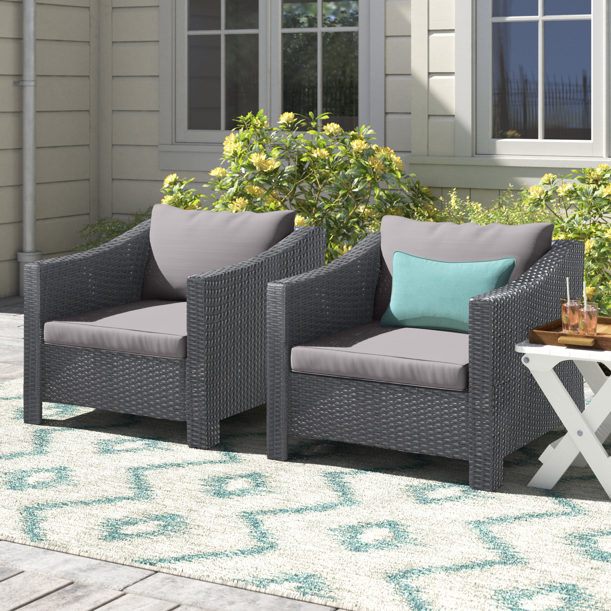 cushioned patio chairs