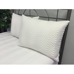 Sogno Doro Chevron Pillow Protector by Westex