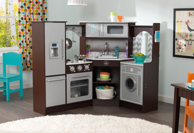Our Favorite Play Kitchen Sets