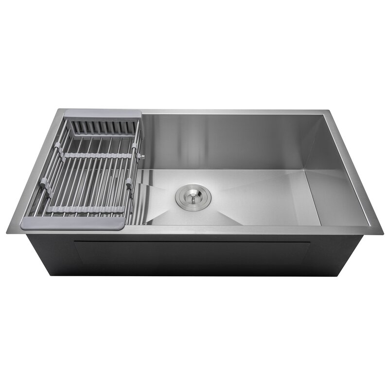 33 X 22 Undermount Kitchen Sink With Basket Strainer And Drain Assembly