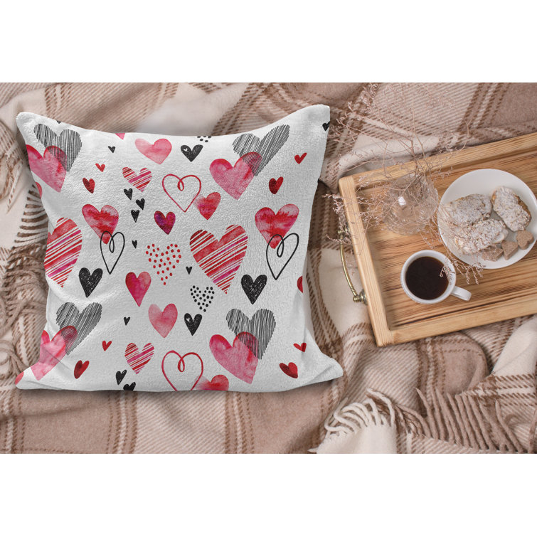 different shapes of throw pillows