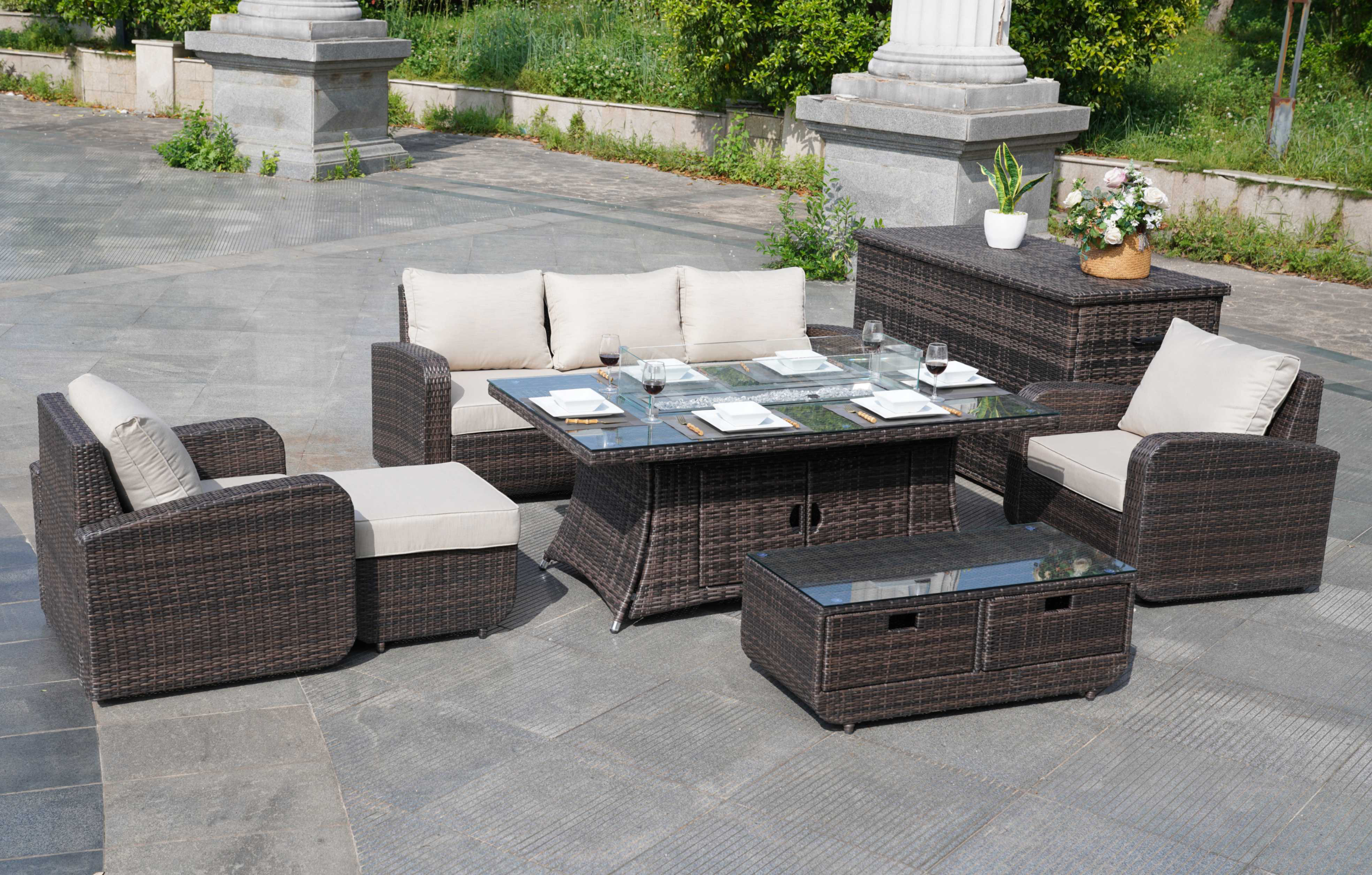 DirectWicker Polyethylene (PE) Wicker 6 Person Seating Group with