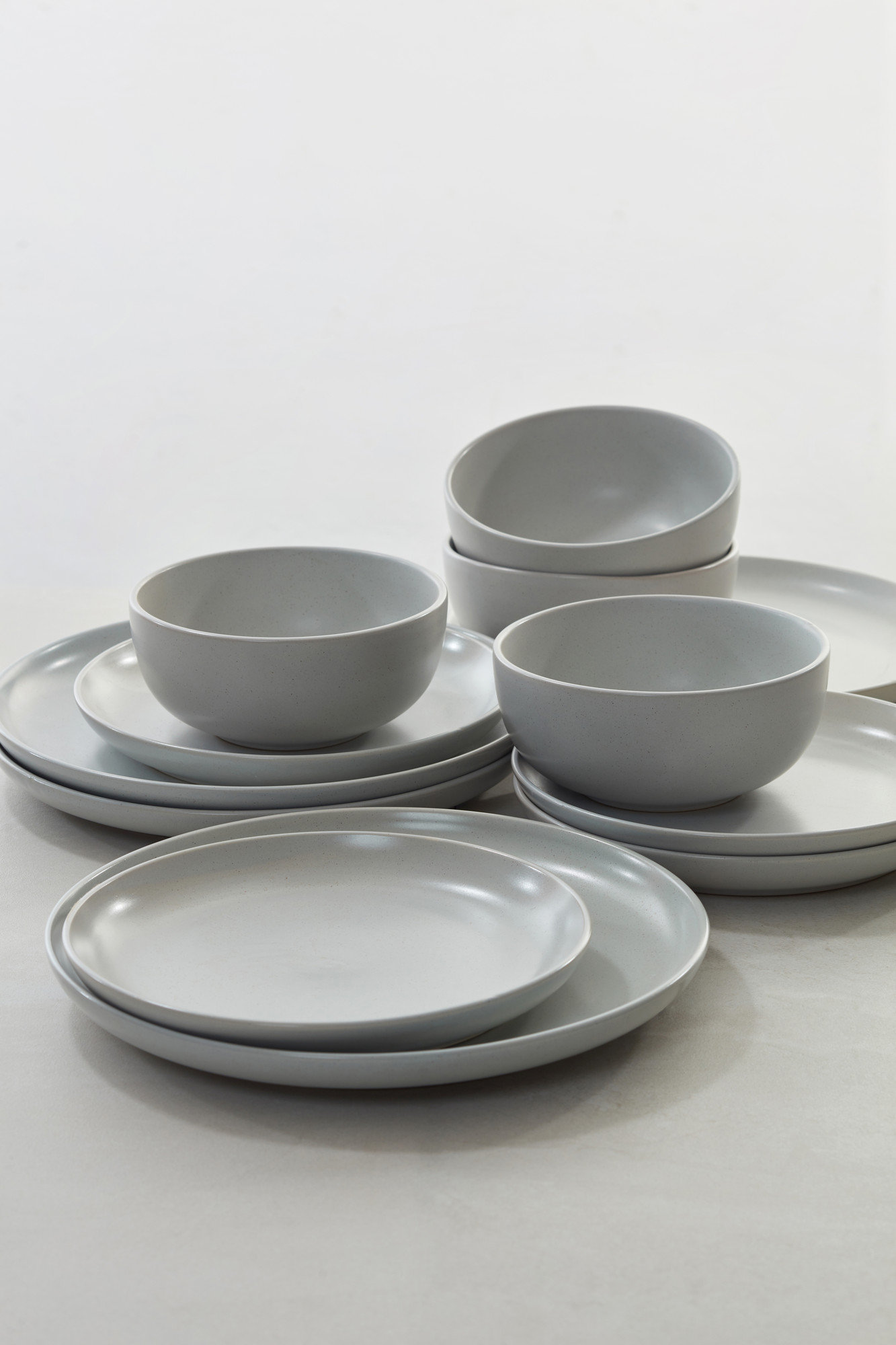 Jamie Oliver 12 Piece Stoneware Dinnerware Set Reviews Wayfair Jamie Oliver 12 Piece Stoneware
