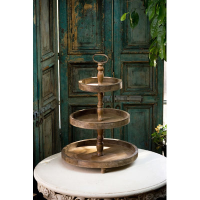 Brodnax Tiered Stand