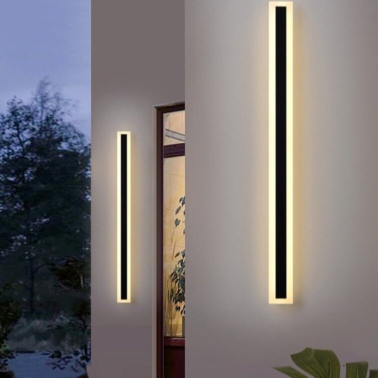 Afscheid Decoderen hervorming Orren Ellis Immense Outdoor Wall Lamp IP65/ Warm- 3000K & Reviews | Wayfair