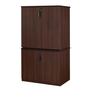 Go to store & view more images Latitude Run Linh 29