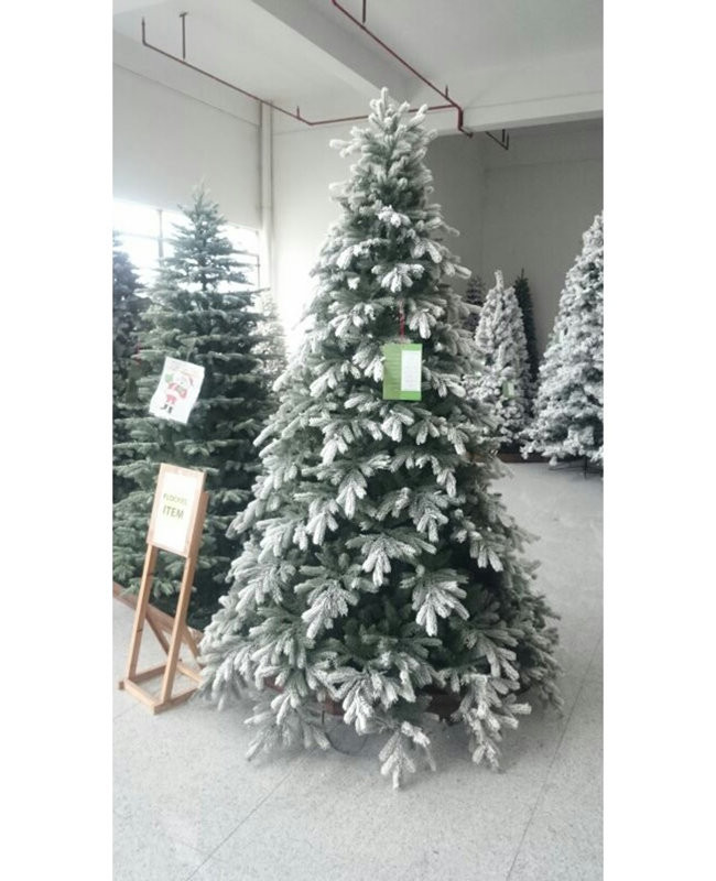 The Holiday Aisle Frosted Butte Green White Fir Artificial Christmas Tree With Clear Lights Wayfair Ca