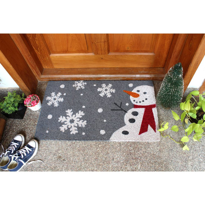 The Holiday Aisle Grey Machine Tufted Snowman Coir Doormat