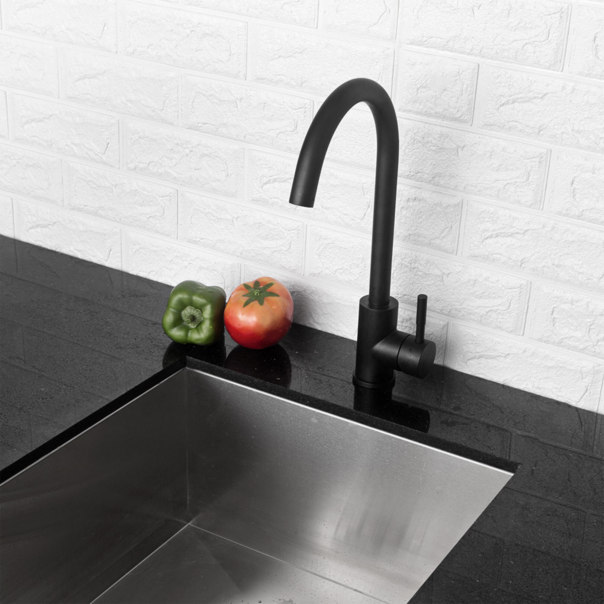 Color : Gold WLA Kitchen Faucets Matte Black Brass 360 Degree Single Handle Kitchen Sink Faucet Hot and Cold Water Tap Black