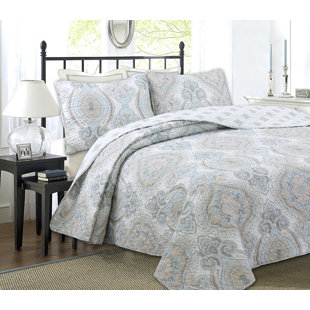 Couture Home Collection Bright Fun Bohemian Style Patchwork Quilt Set Coverlet Bedspread 3 Piece Set Grey Queen Couture Home Collection Bright Fun Bohemian Style Patchwork Quilt Set Coverlet Bedspread 3 Piece Set Grey Queen