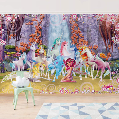 East Urban Home Mia And Me Mia And Onchao With The Unicorns Of
