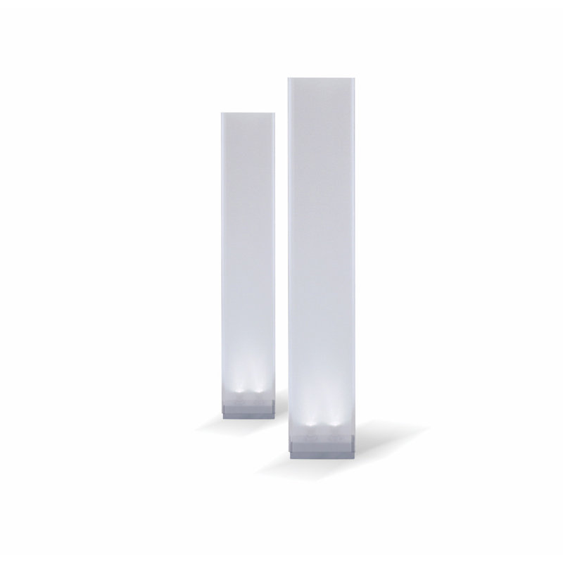cortina table lamp