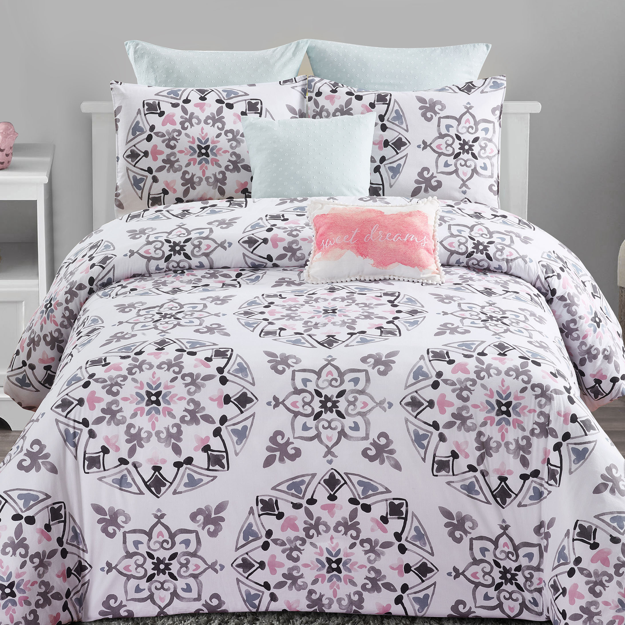 Winston Porter Callie Medallion 7pc Comforter Set Black Grey And