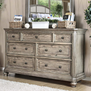 Gaetan Transitional 7 Drawer Dresser by Darby Home Co