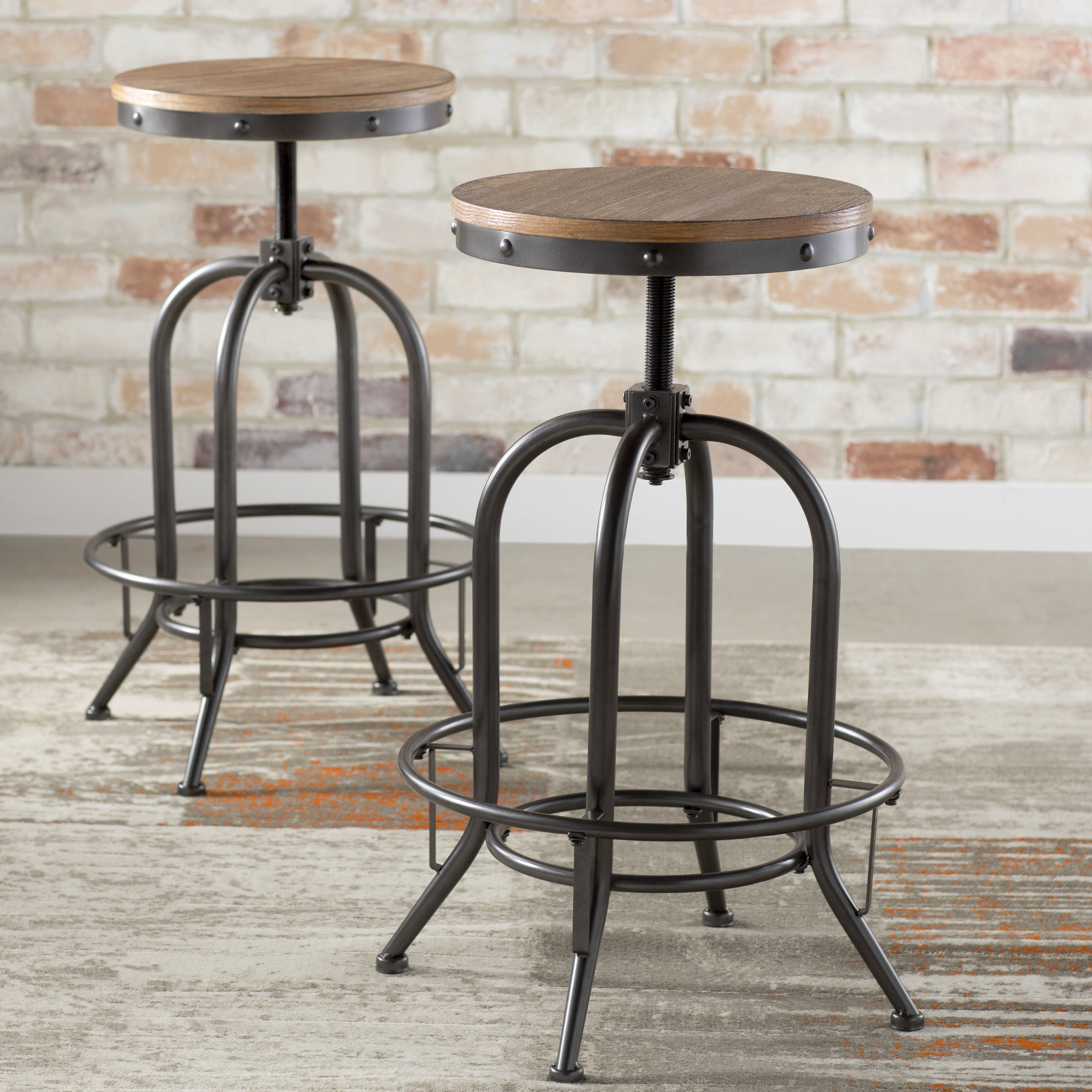 adjustable height bar stools