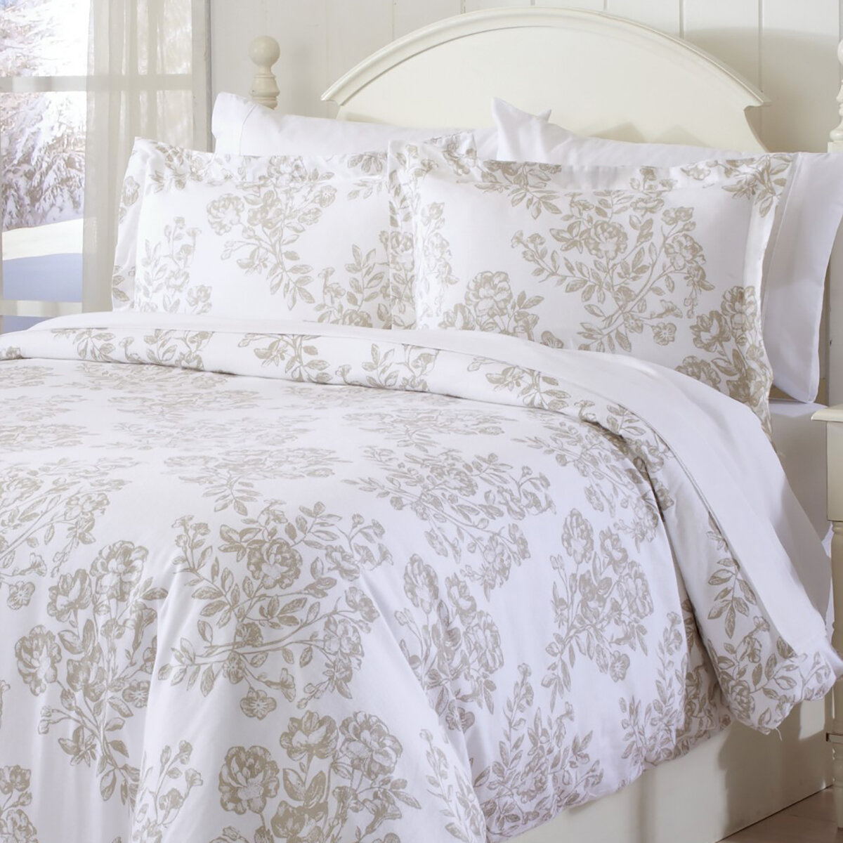 Charlton Home Thacker Extra Soft Printed Flannel Duvet Cover Set