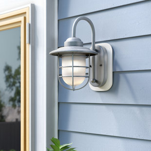 Best Fitzhugh 1-Light Outdoor Wall Lantern By Andover Mills Outdoor Lighting Fitzhugh 1-Light Outdoor Wall Lantern By Andover Mills Outdoor Lighting