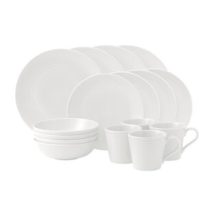 White Porcelain ROYAL NORFOLK Coupe Dinner Service Plates 12 pieces