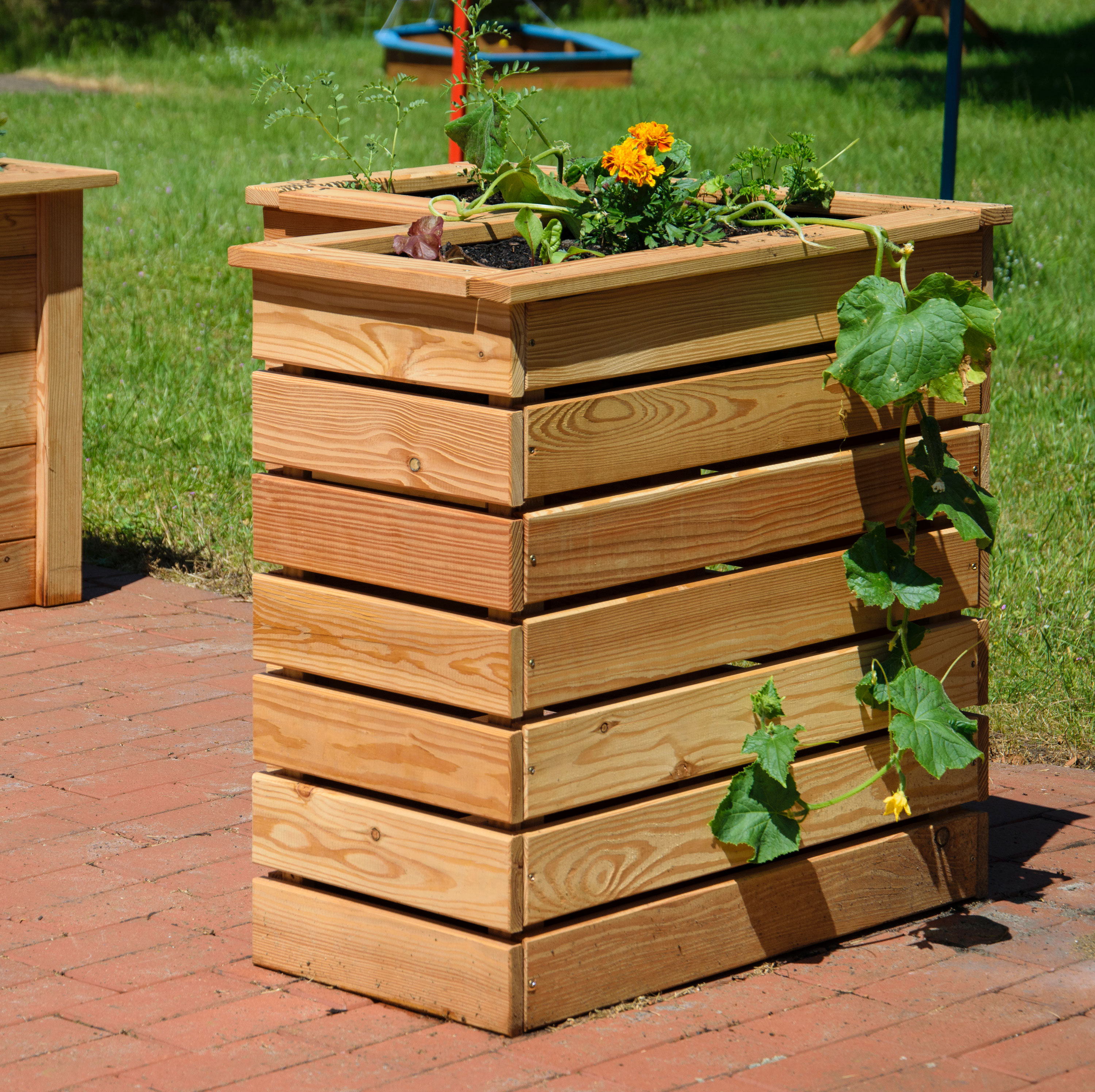Natur Pur Corner raised bed, Douglas fir Wayfair.co.uk